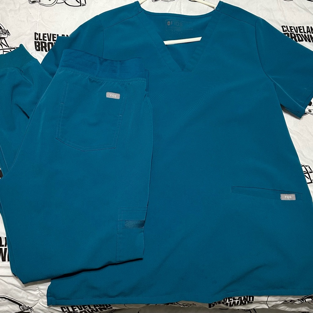 Teal Scrub Set